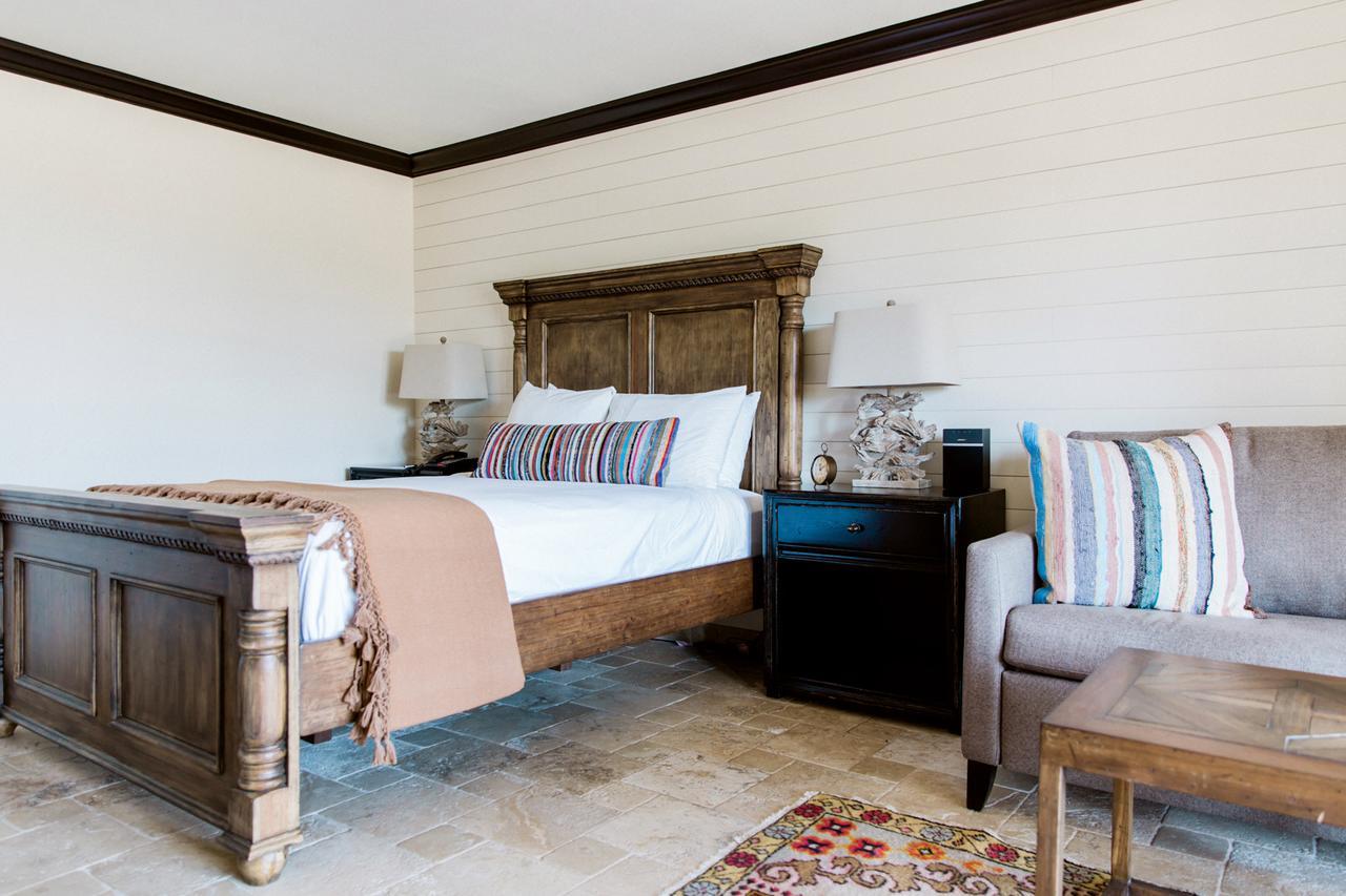 Hillside Boutique Hotel Castroville Exterior foto