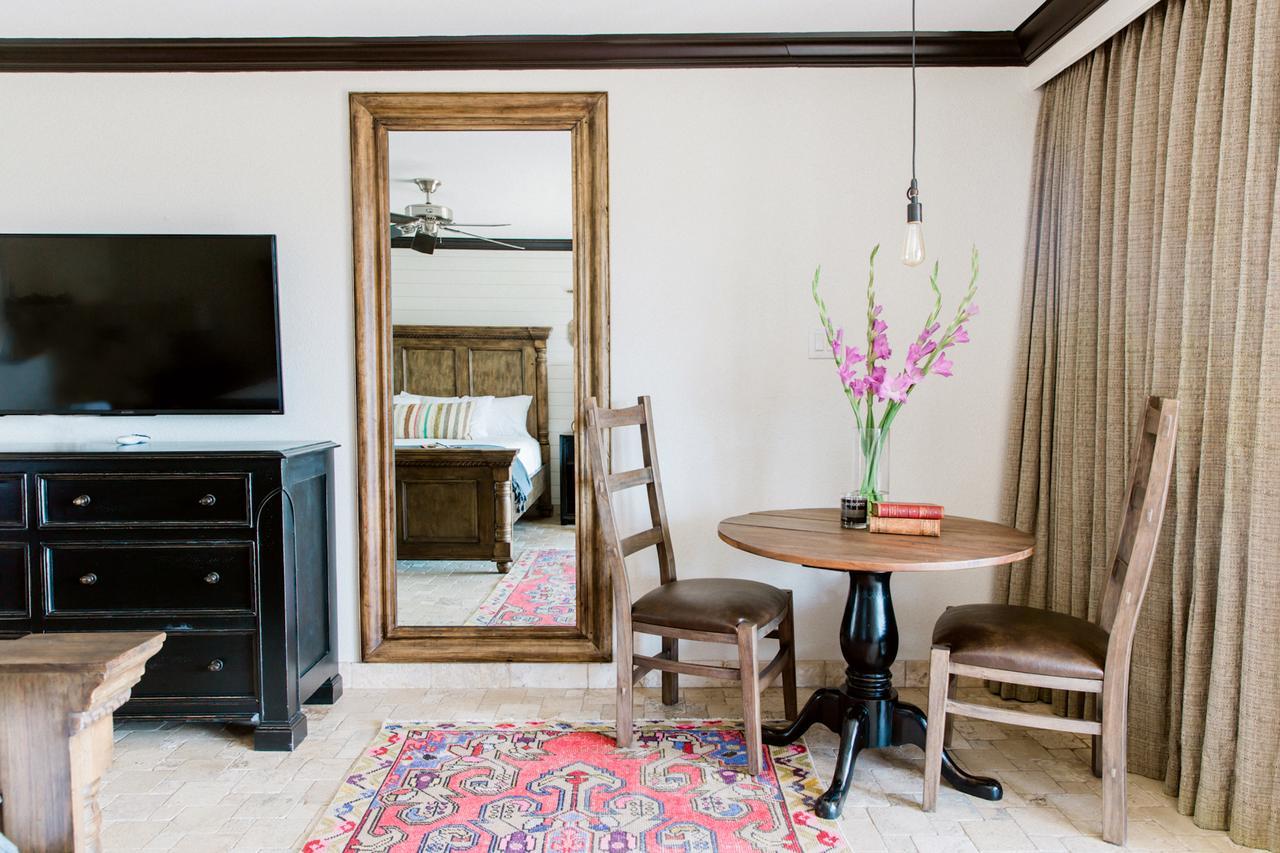 Hillside Boutique Hotel Castroville Exterior foto