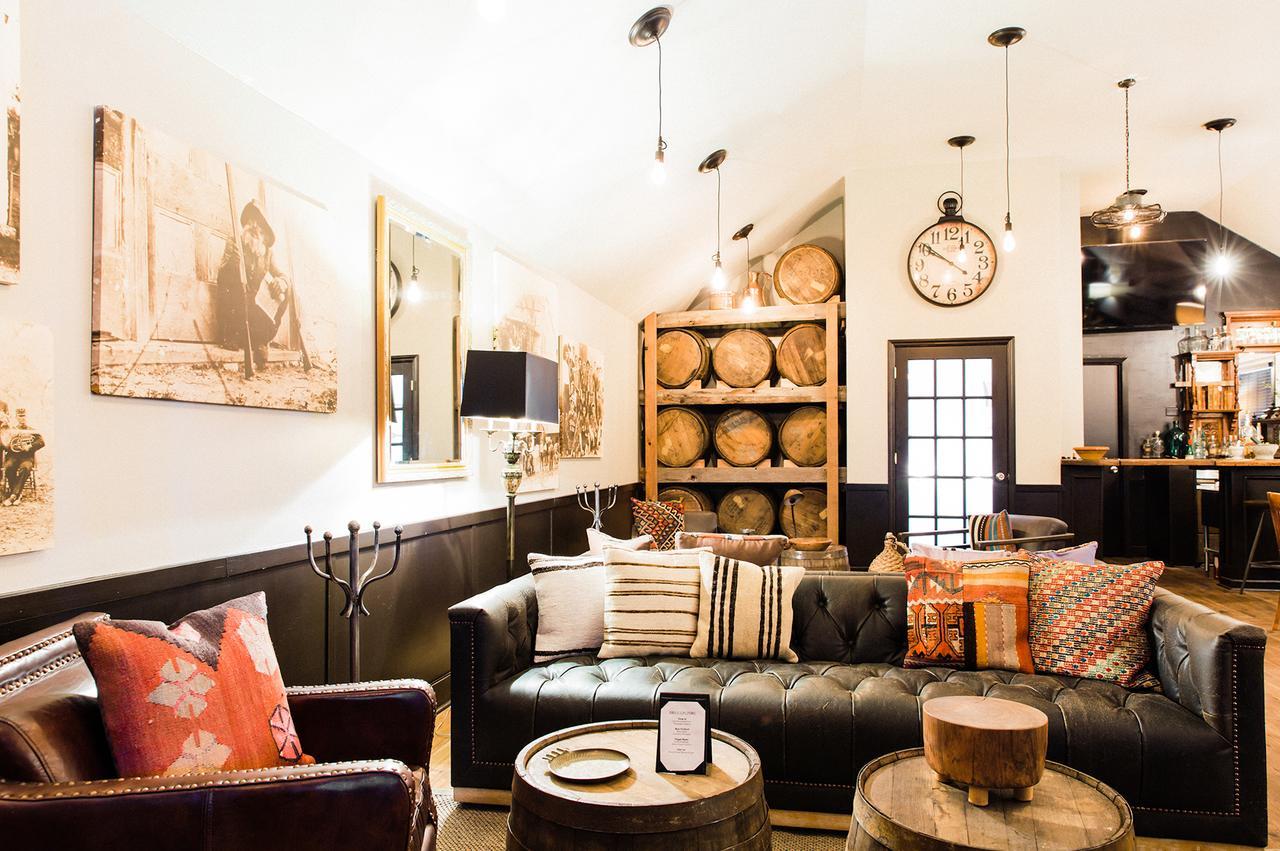 Hillside Boutique Hotel Castroville Exterior foto